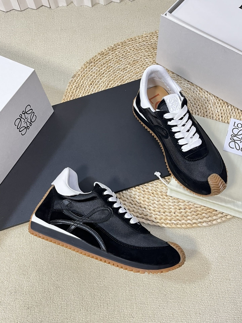 Loewe Sneakers